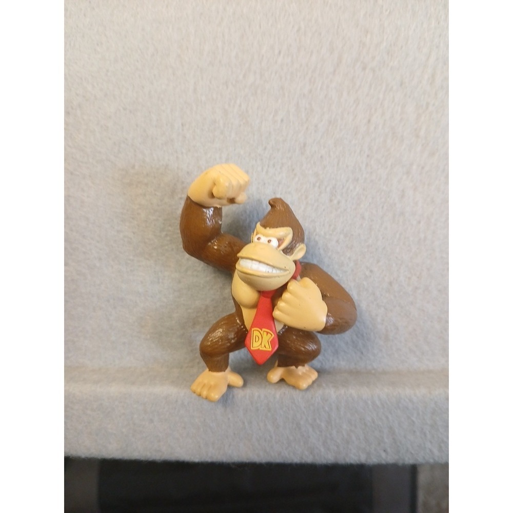 Nintendo 3"  Donkey Kong  Figure Super Mario Bros 2008 RARE HTF !!